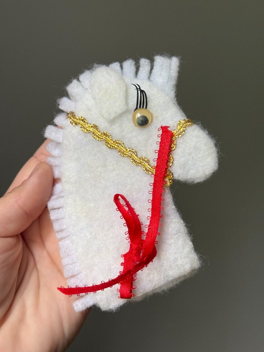 Vintage Handmade Felt White Horse Pony Children's Story Telling Finger Puppet
